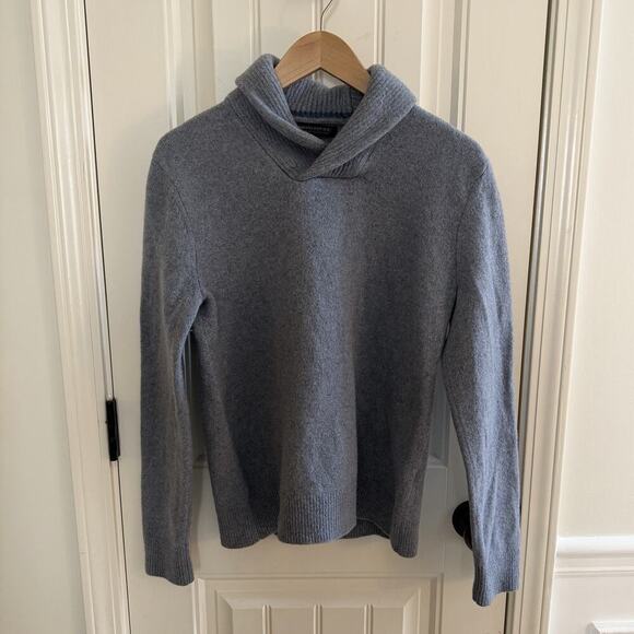 Banana Republic Sweaters - Banana Republic 100% Merino Wool Sweater Women’s Size Medium Slate Blue